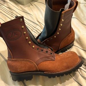 NEVER BEEN WORN CUSTOM JK BOOTS SIZE 9.5